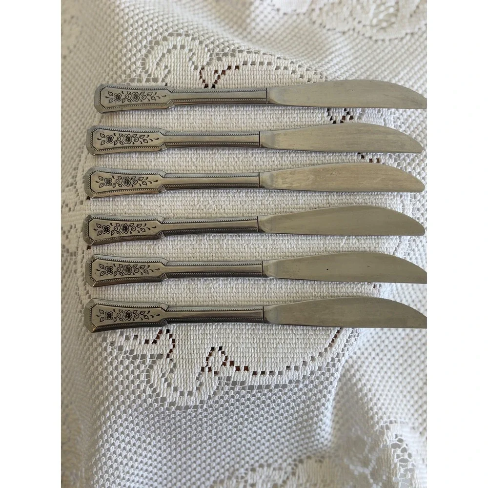 Rogers IS Stainless Korea Floral Dinner Knives Set of 6 Vintage Flatware Silver